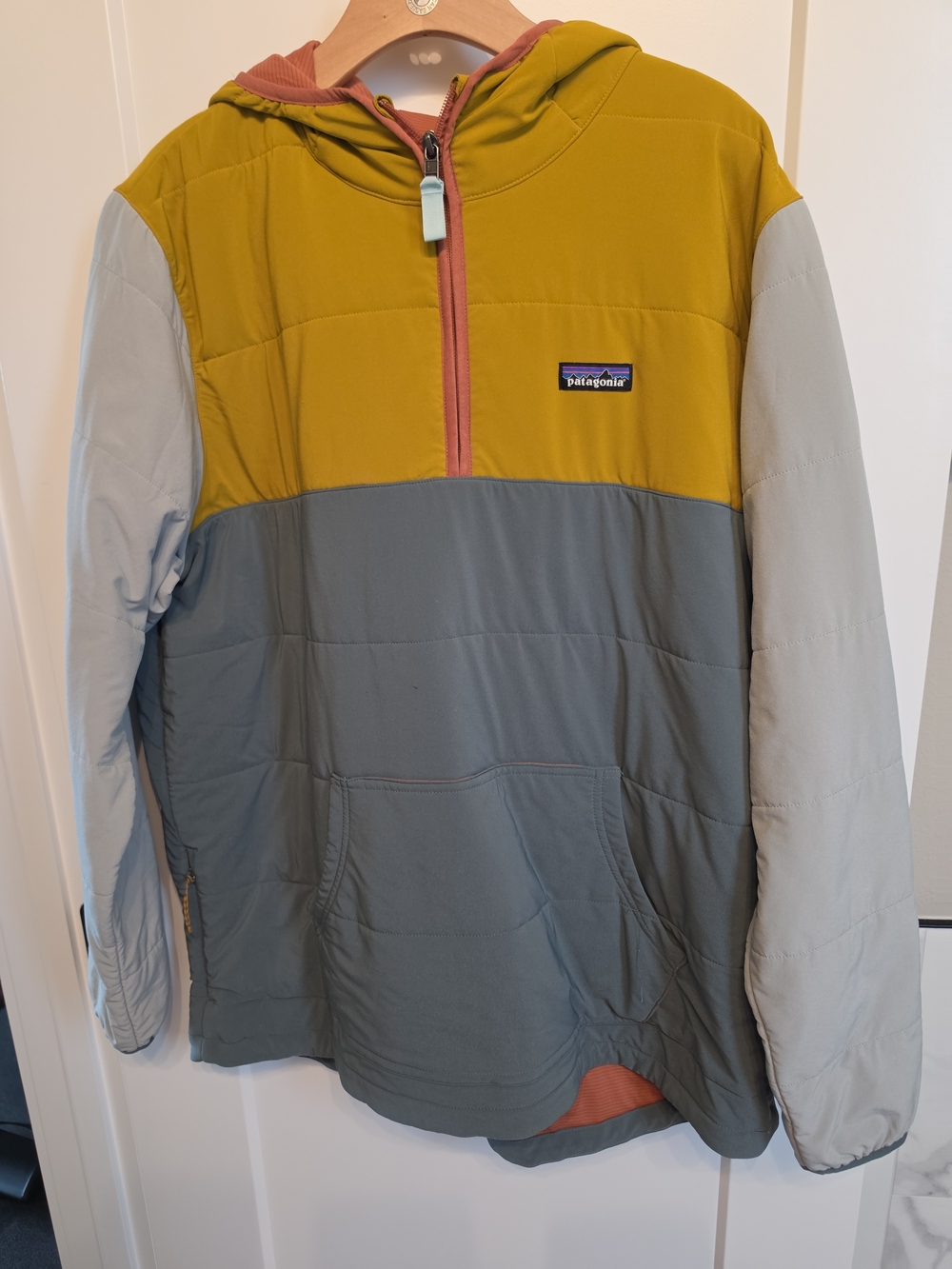 Patagonia Ribbed Pullover in Rust Orange - Picture 2 of 8